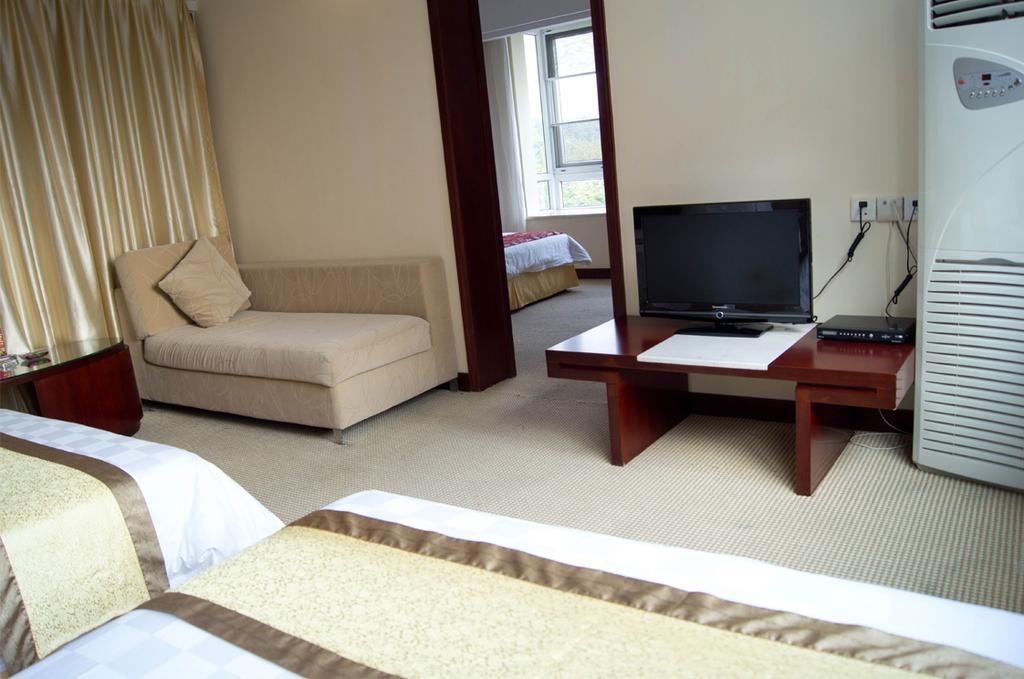 Lijing Commercial Hotel Σενζέν Δωμάτιο φωτογραφία